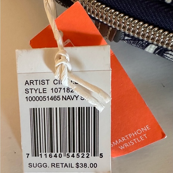 NWT Sakroots Spirit Desert Smartphone Wristlet Blue Paisley Crossbody Strap Inc - Picture 3 of 15